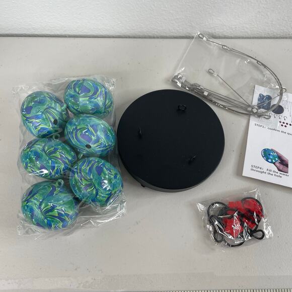 Cascading Hummingbird Feeder blue green sphere Garden Decor - Picture 3 of 3